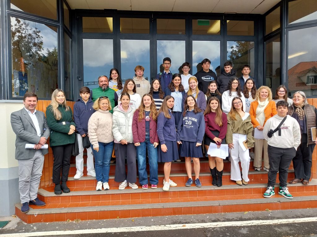 Parlamento dos Jovens Regional debate “… violência e os seus contornos: combater e prevenir”. Alunos apresentam medidas contra toda e qualquer forma de violência. Posição clara dos nossos Alunos: “Prevenção!”